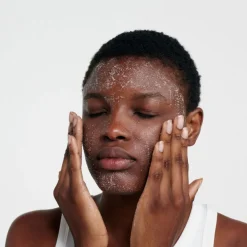 Dr. Hauschka Crema Detergente - Risparmia il 10% con il codice: wala1026