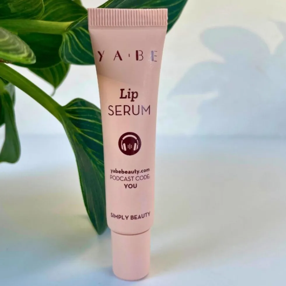 Lip Serum