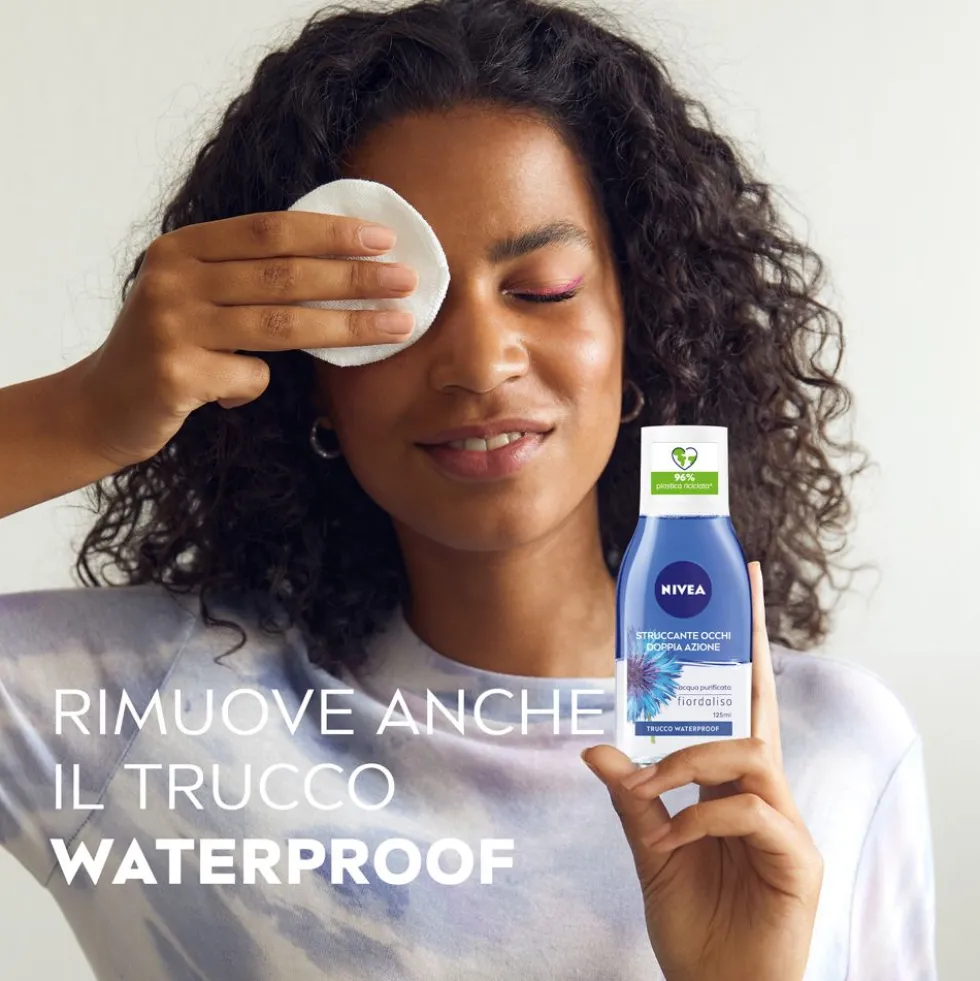 Nivea Struccante Occhi Doppia Azione 125 ml, Olio struccante bifasico per gli occhi + MICELLAIR ACQUA MICELLARE 5in1 PELLI SENSIBILI mini 100 ml GRATIS