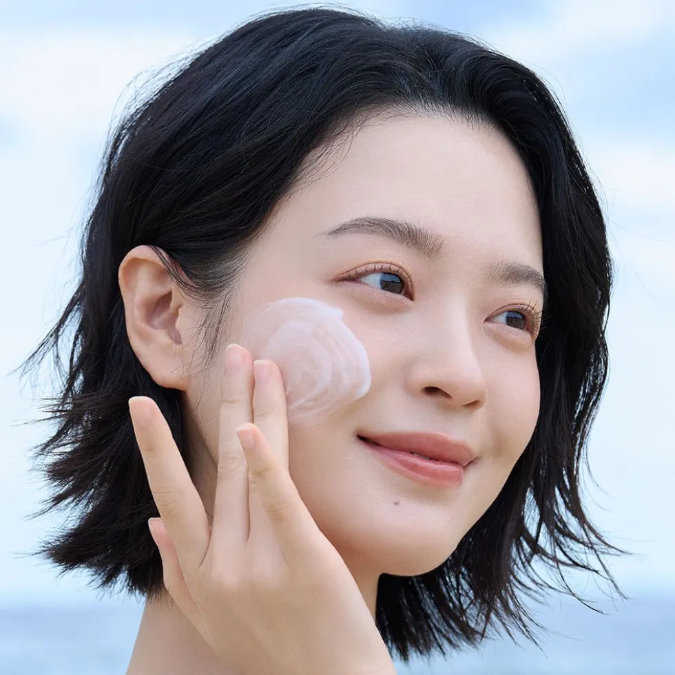 SKIN1004 Hyalu-Cica Gentle Cleansing Milk