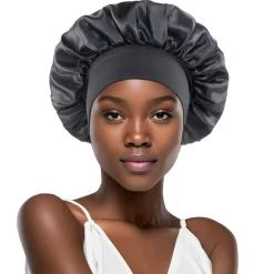 SOHO Safiya Satin Bonnet - Rosa